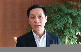 为什么冯远征说死也要死在舞台上？深度解析(冯远征为什么不演电视剧了)